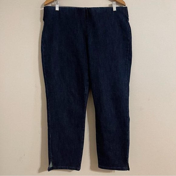 Soft surroundings pull on dark jeans capri crop xl - Picture 1 of 9